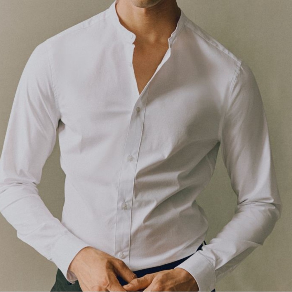 Zara Dress shirt - Must have shirt. Large. Super Slim fit. White.